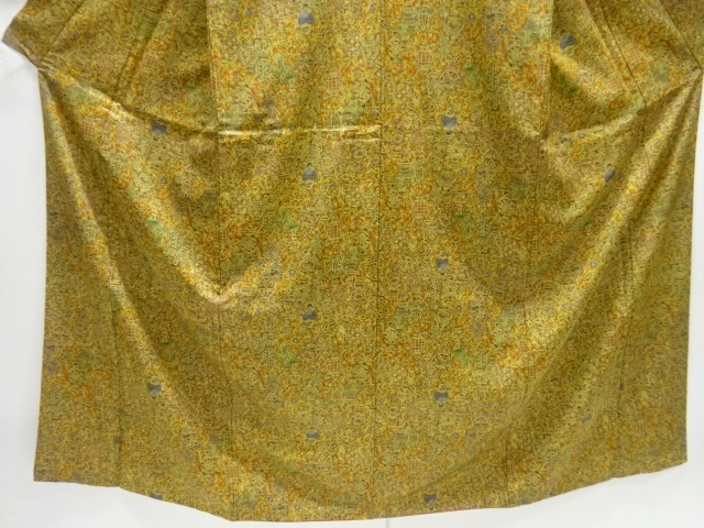  壷に花更紗模様小紋着物